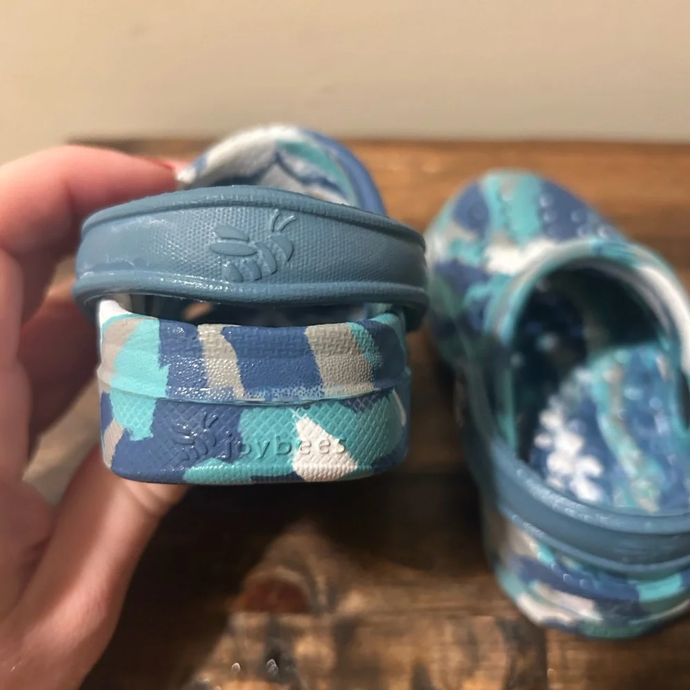 Joybees Baby Size 4/5 Blue, Green & White Tie Dye Slip On Clog Waterproof Summer